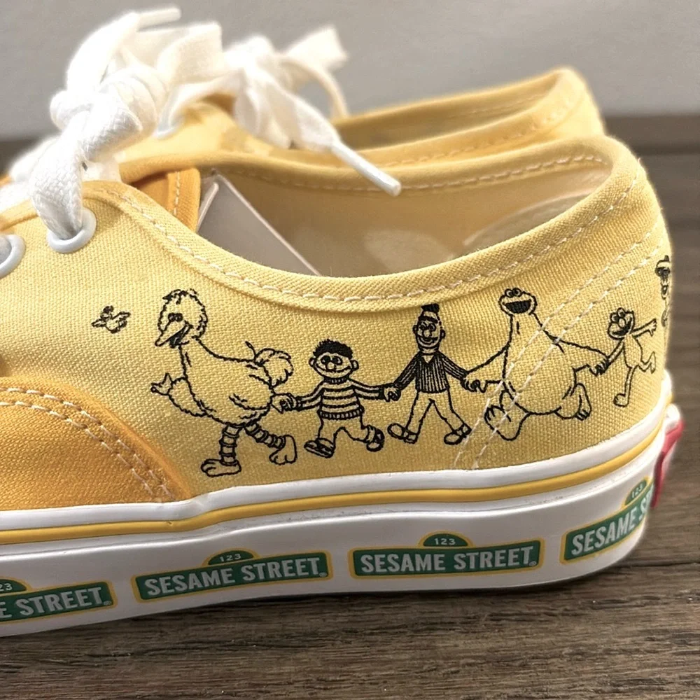 EUC [Vans] Sesame Street Family Yellow Tennis Shoes Sneakers Ladies 5 = Kids 3.5 - Picture 5 of 13